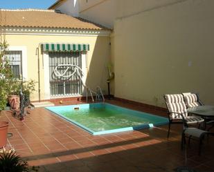 Piscina de Casa o xalet en venda en  Córdoba Capital amb Aire condicionat, Calefacció i Terrassa