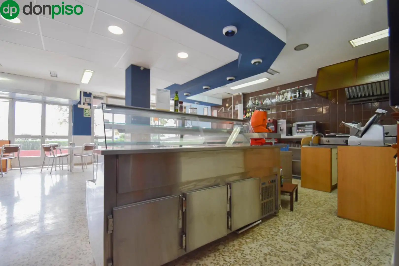 Local comercial en venda a Plaza de Poeta Garcilaso de la Vega, imagen 32