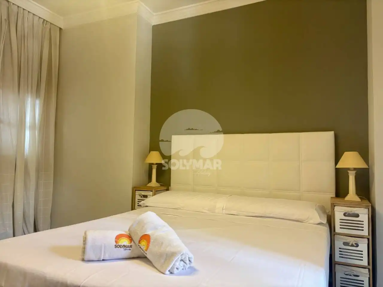 Dormitori de Casa o xalet en venda en Vélez-Málaga amb Aire condicionat, Jardí privat i Terrassa