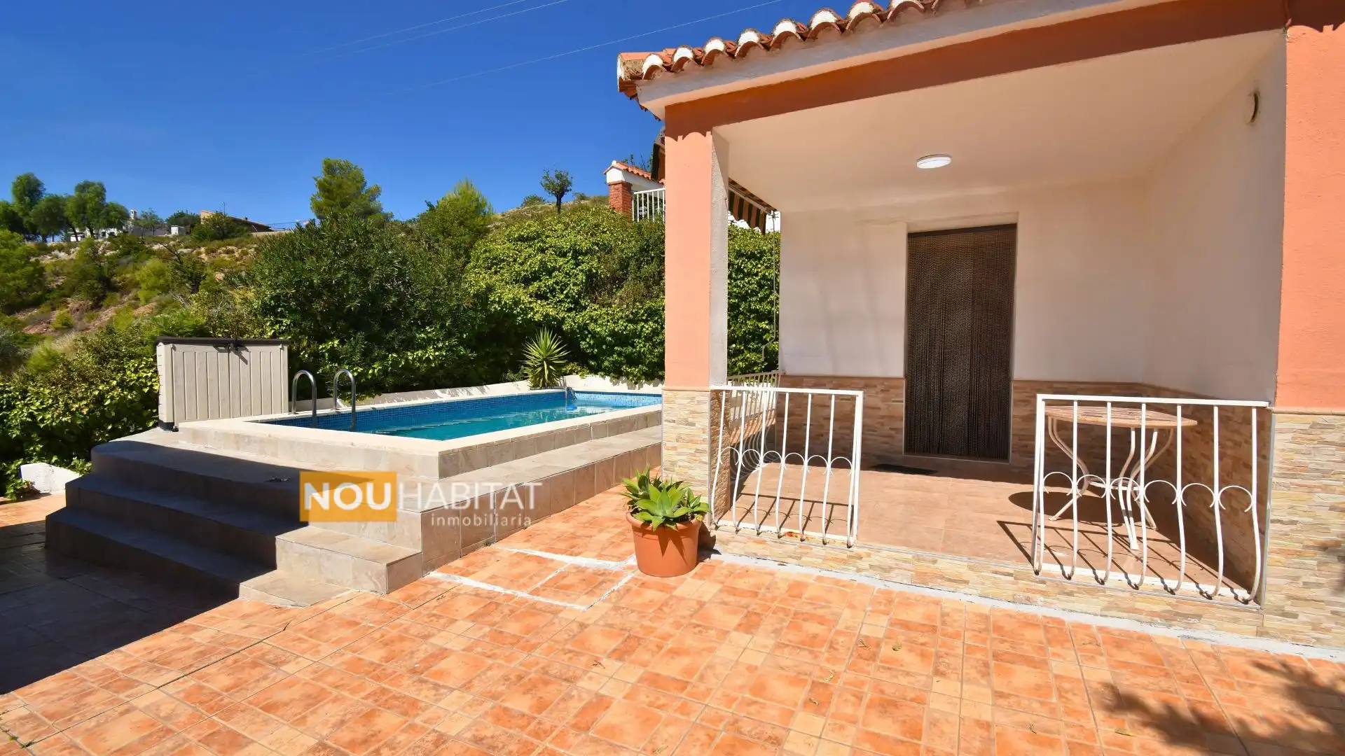 Villa mit Pool zur Miete in Montroi / Montroy, imagen 2