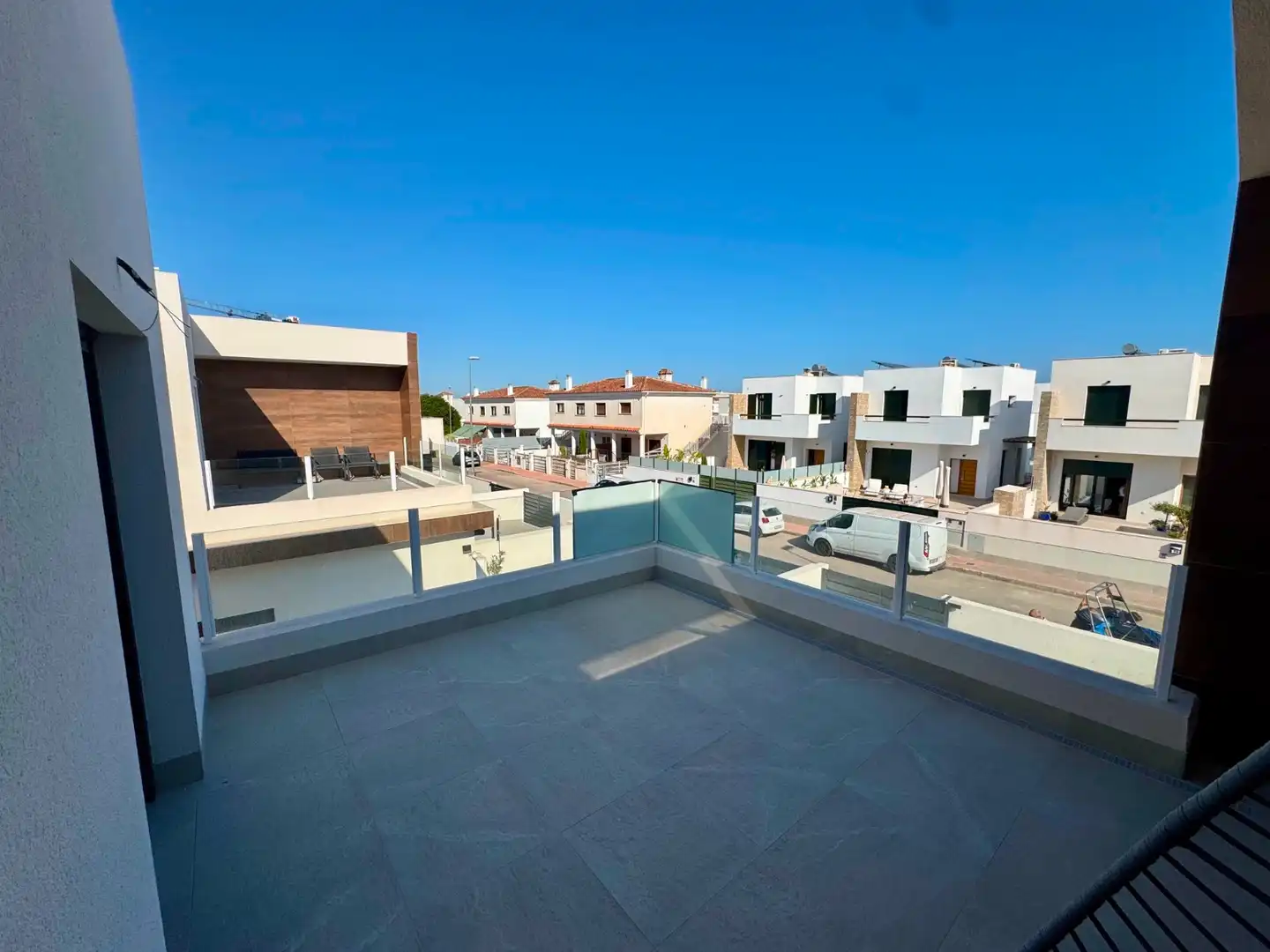 Casa aparellada amb piscina en venda a Calle Manuel de Falla 13, imagen 20