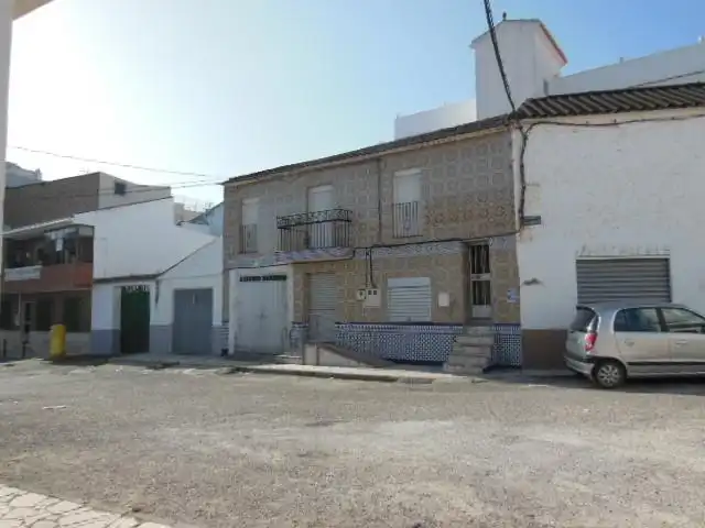 Vista exterior de Casa adosada en venta en Láchar