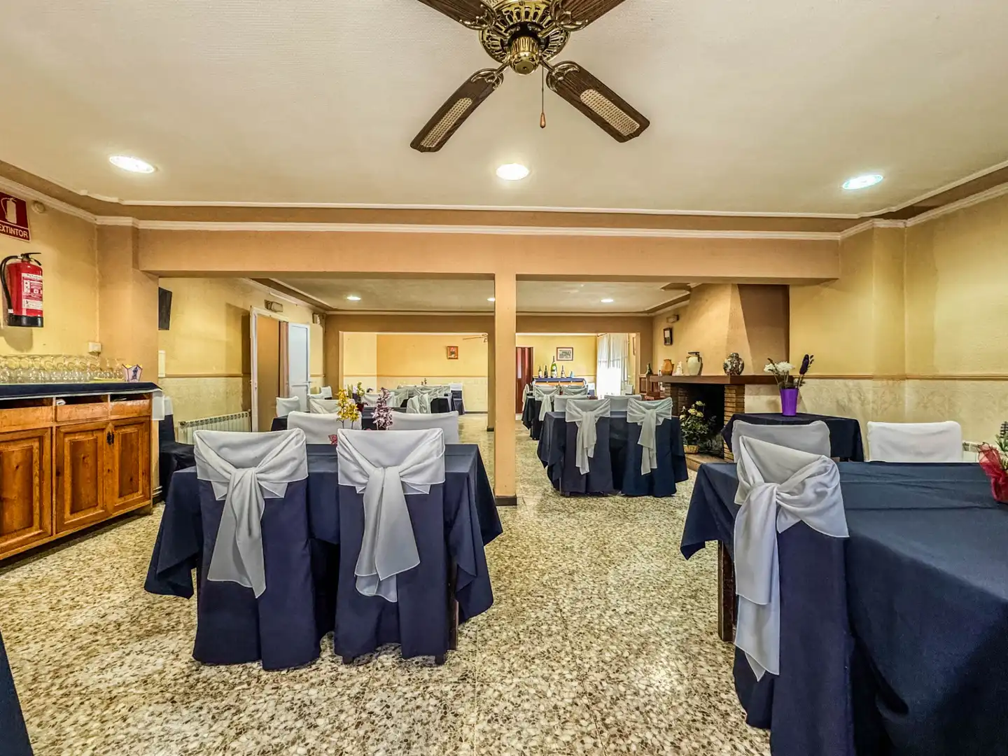 Commercial properties for sale in Vimbodí i Poblet  with Heating
