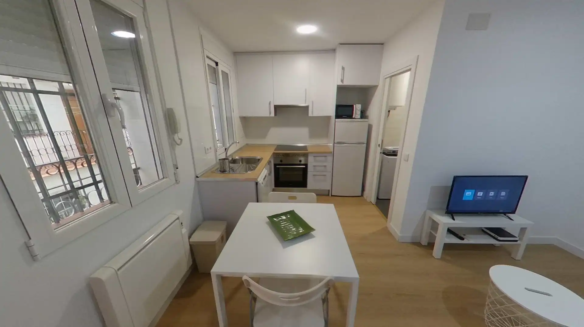 Appartamento con ascensore in affitto a Calle del General Lacy, imagen 10