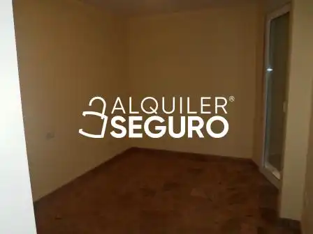 Piso de alquiler en Valle de Ayora, Barrio de Benicalap