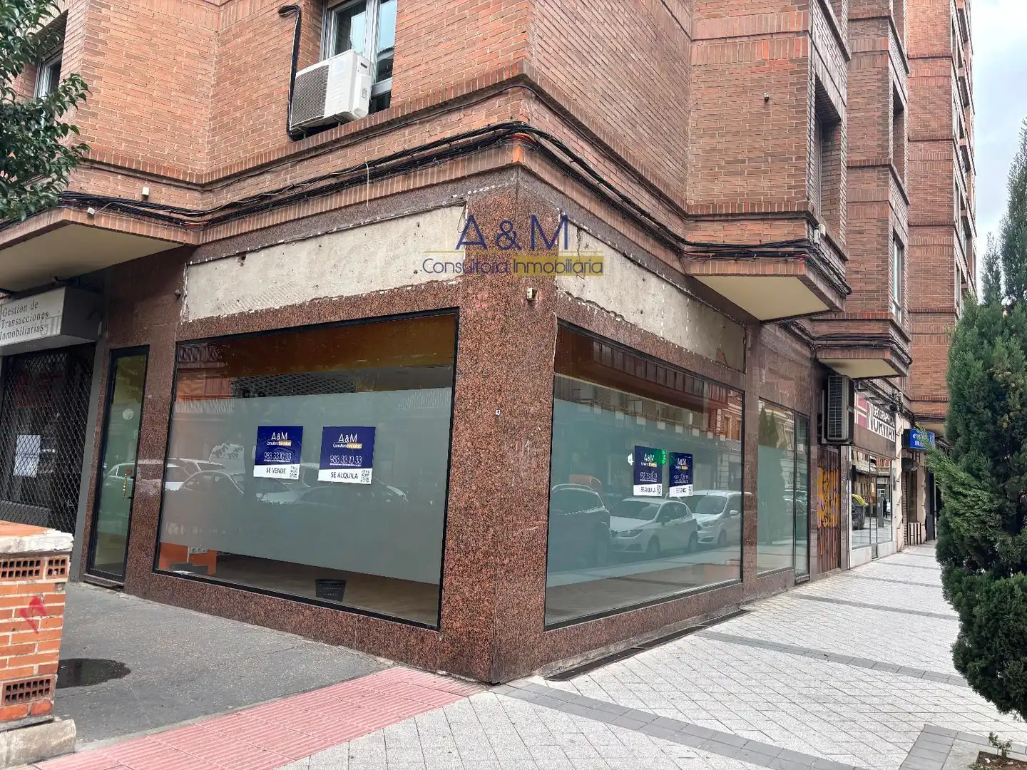 Local comercial en venda a San Luis
