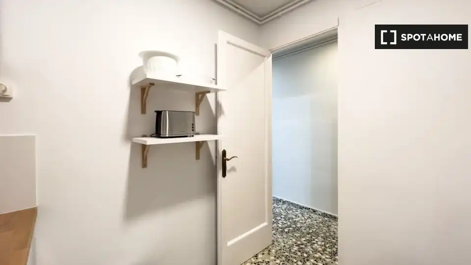 Zimmer in El Baix Guinardó