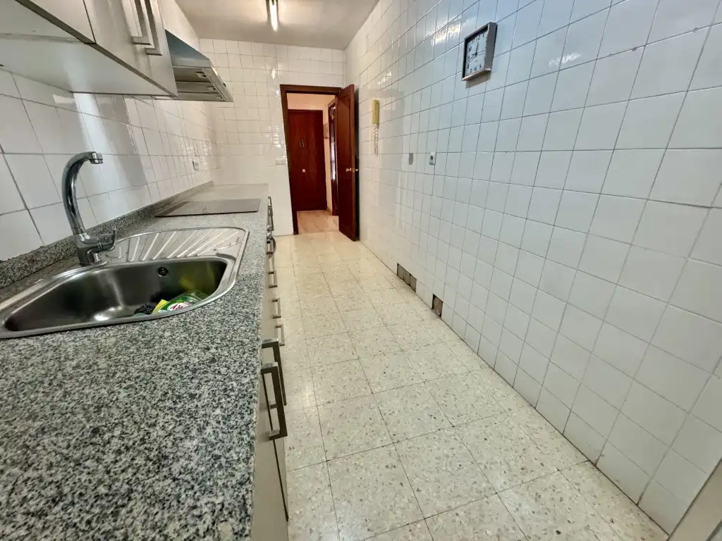 Cocina de Piso en venta en Córdoba con Terraza