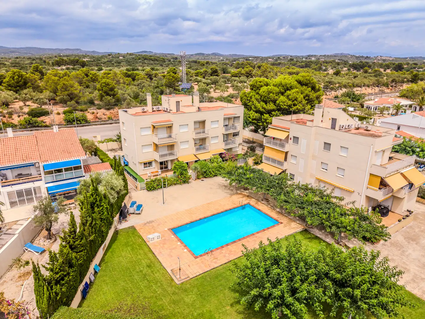 Piscina de Piso en venta en L'Ampolla con Aire acondicionado, Calefacción y Terraza