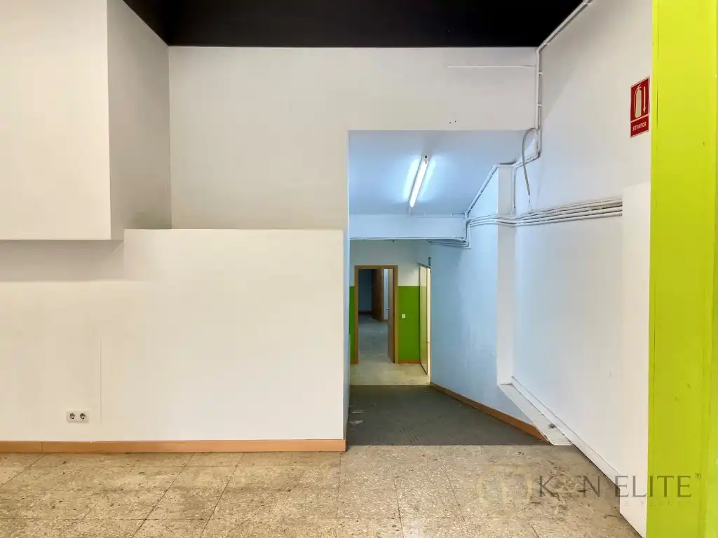 Local comercial de lloguer a Vallirana, imagen 10