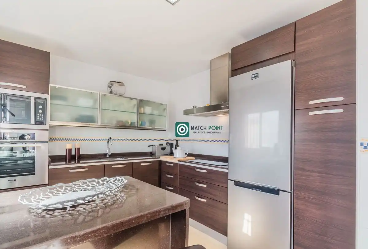 Detached homes for rent in Calle Rambla del Espinar, La Herradura centro