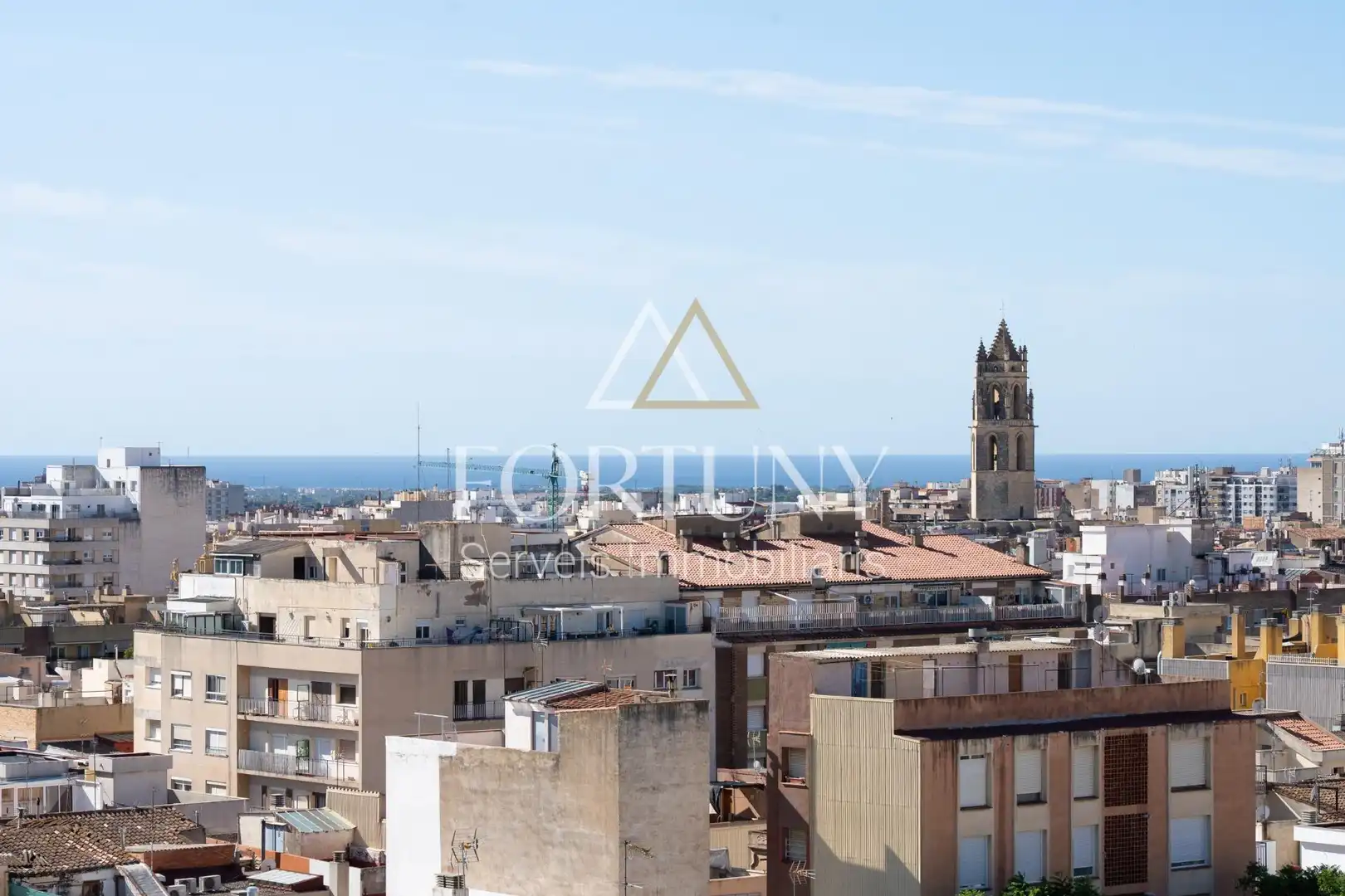 Vista exterior de Ático en venta en Reus con Calefacción, Jardín privado y Terraza