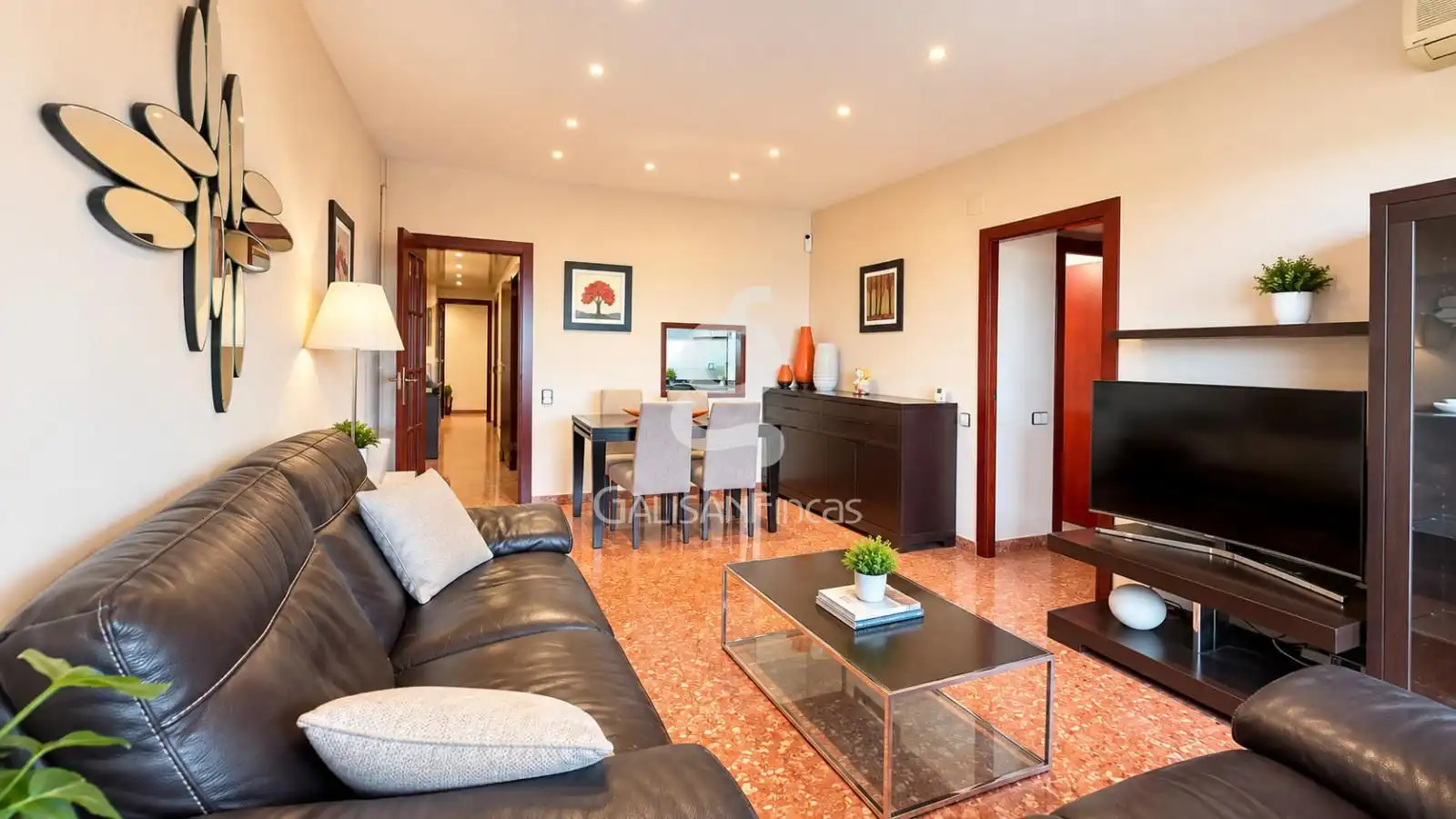 Piso con terraza en venta en Felip Ii, imagen 4