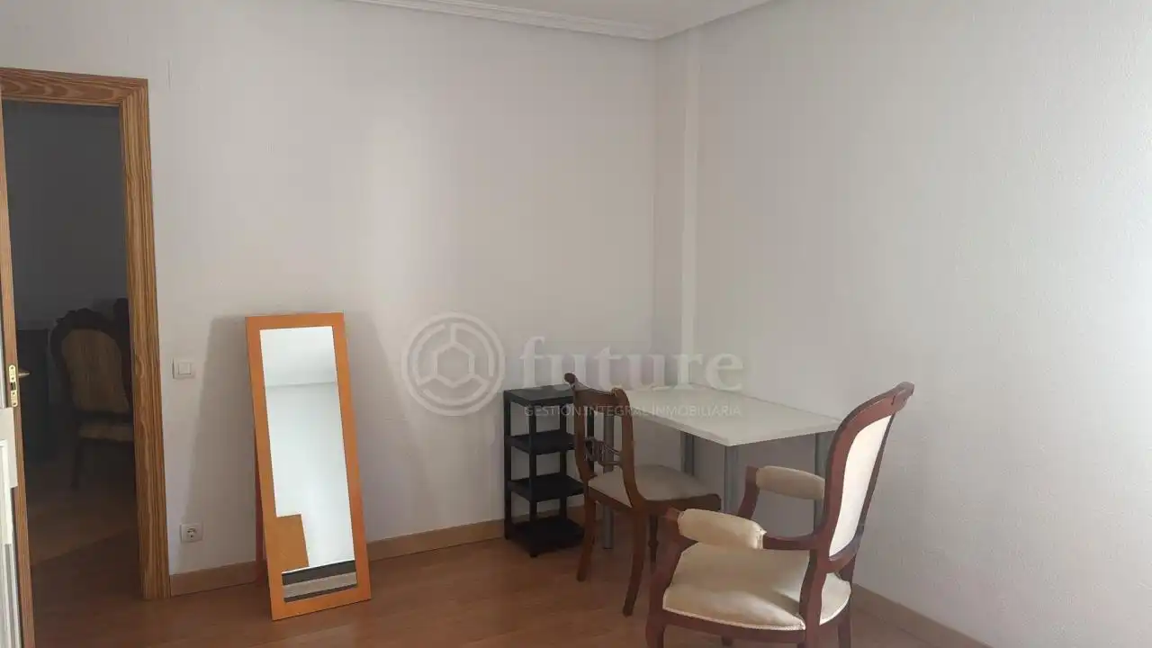 Schlafzimmer von Wohnung zur Miete in Salamanca mit Heizung und Möbliert