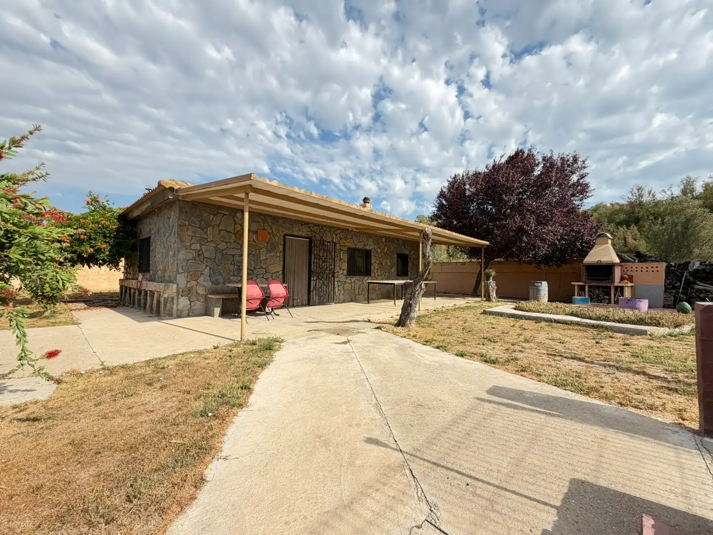 Casa rústica con piscina en venta en N/A
