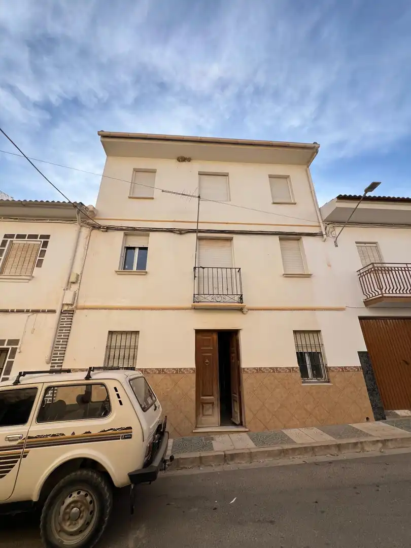 Vista exterior de Casa o chalet en venta en Villanueva del Trabuco