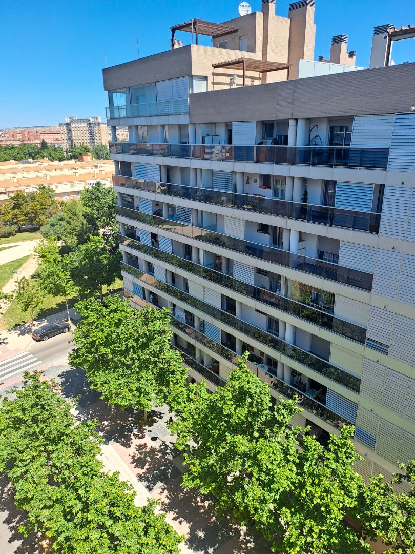 Terrassa de Pis en venda en  Zaragoza Capital amb Aire condicionat, Calefacció i Parquet