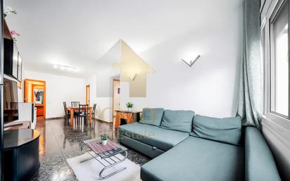 Living room of Flat for sale in Santa Perpètua de Mogoda