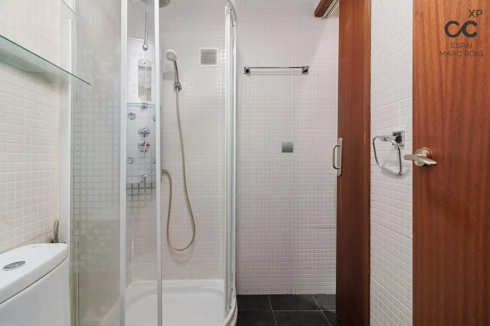 Apartamento con ascensor en venta en Calle Delta Muga, imagen 10