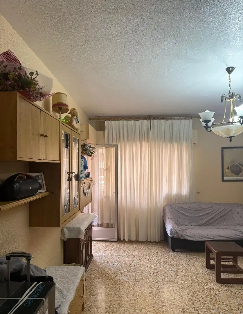 Habitación de Piso en venta en Herencia con Amueblado y Balcón