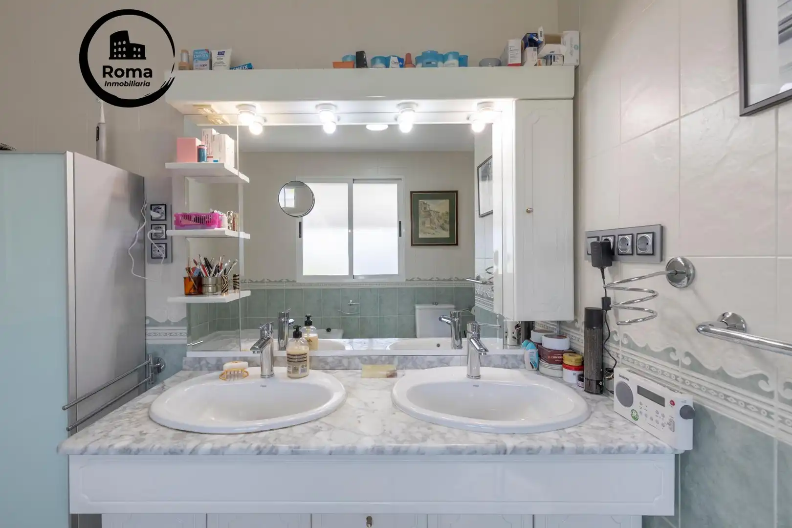 Baño de Casa o chalet en venta en Albolote con Aire acondicionado, Calefacción y Jardín privado
