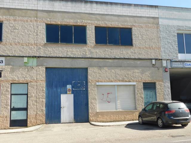 Nave industrial en Venta en Don Benito