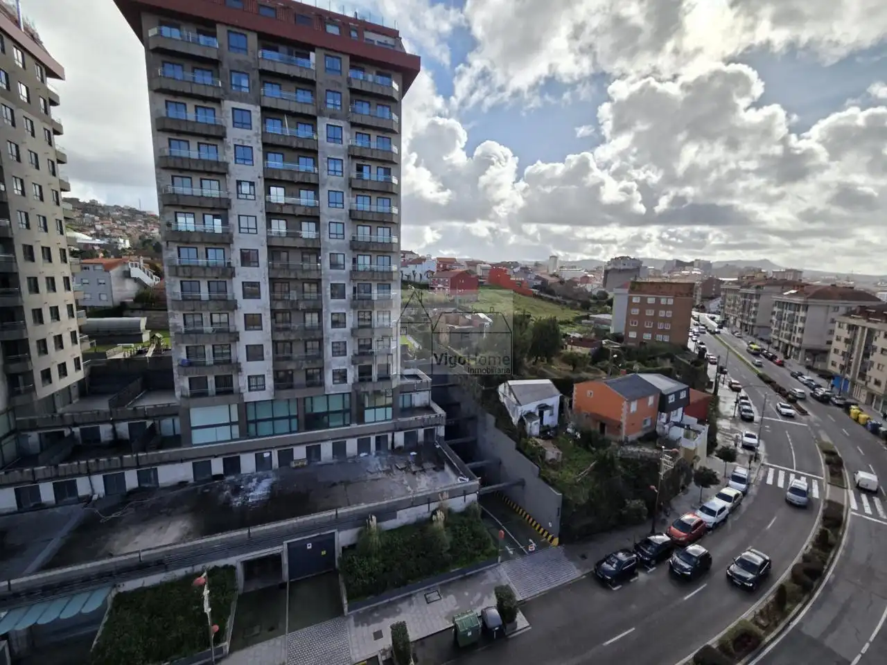 Außenansicht von Wohnung zum Verkauf in Vigo  mit Terrasse und Balkon
