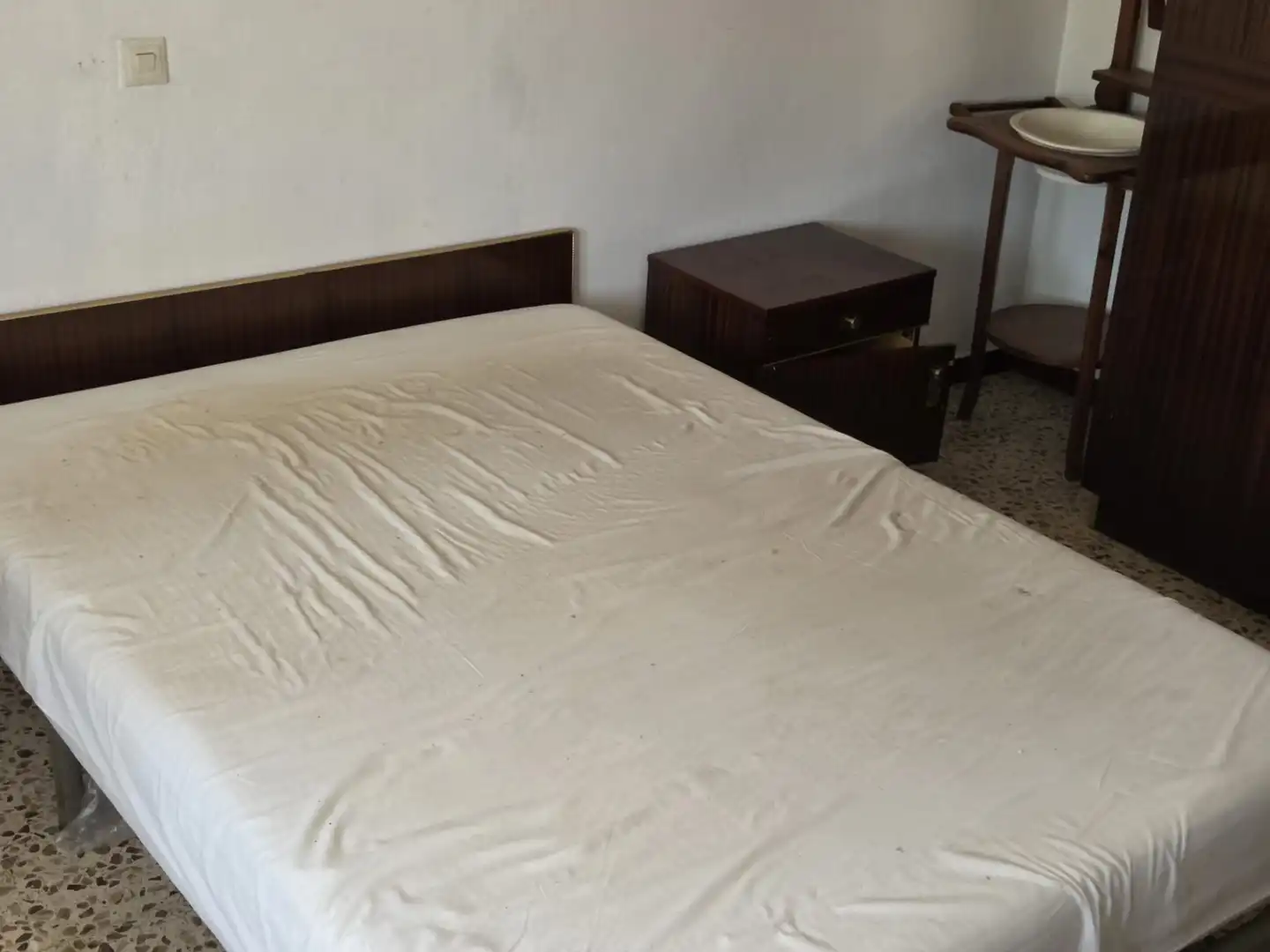 Bedroom of Houses for sale in Algeciras  with Swimming Pool and Furnished