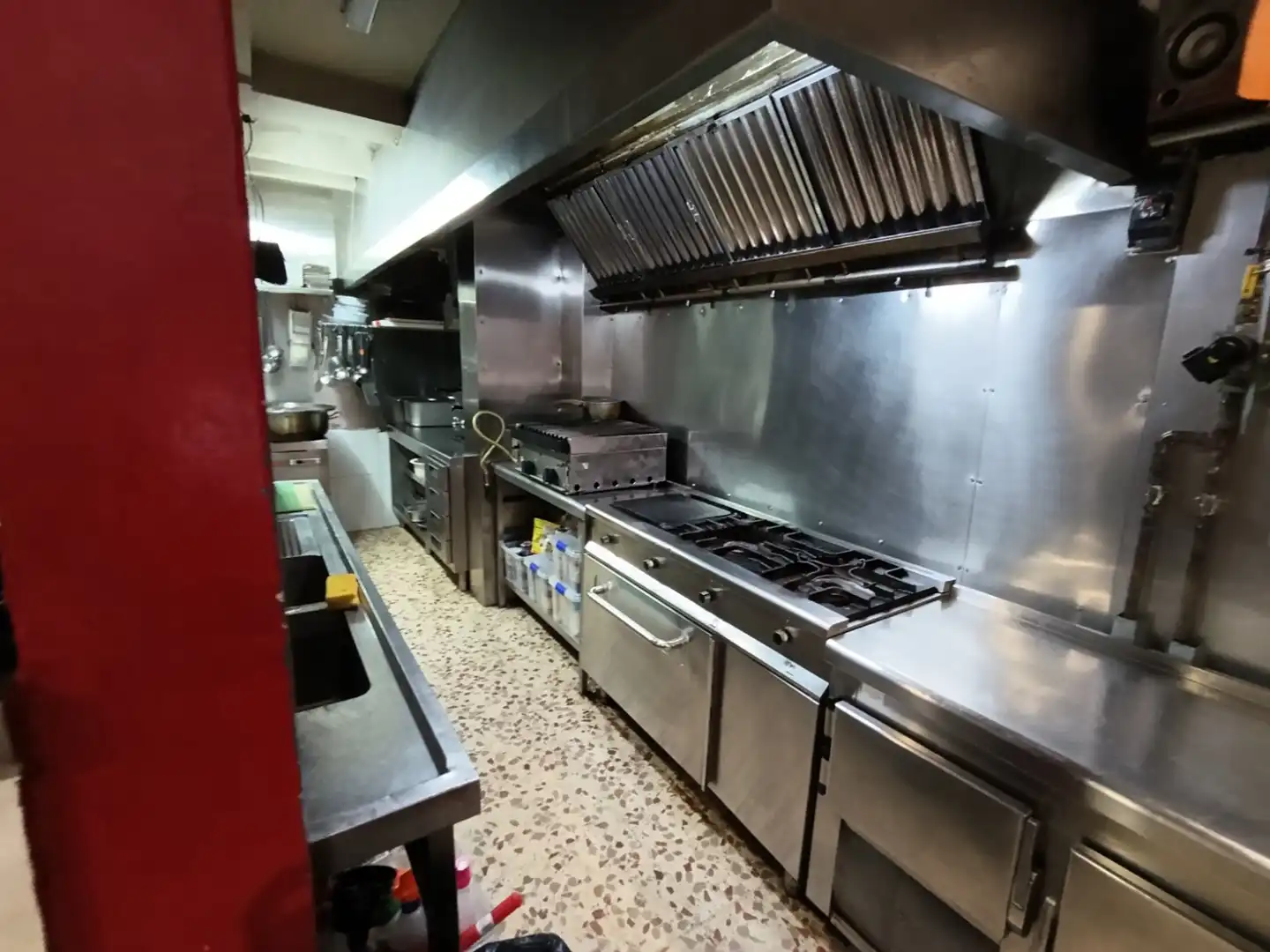 Cocina de Local en traspaso en Barcelona con Aire acondicionado, Terraza y Amueblado