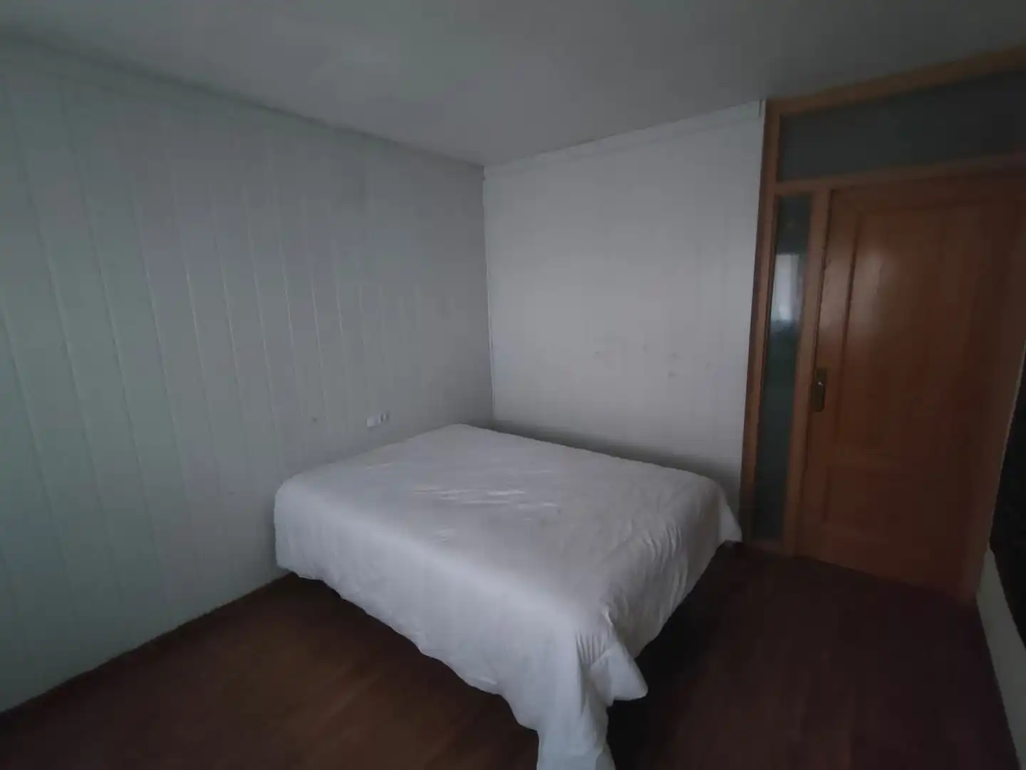 Habitación de Piso en venta en Crevillent con Parquet y Balcón