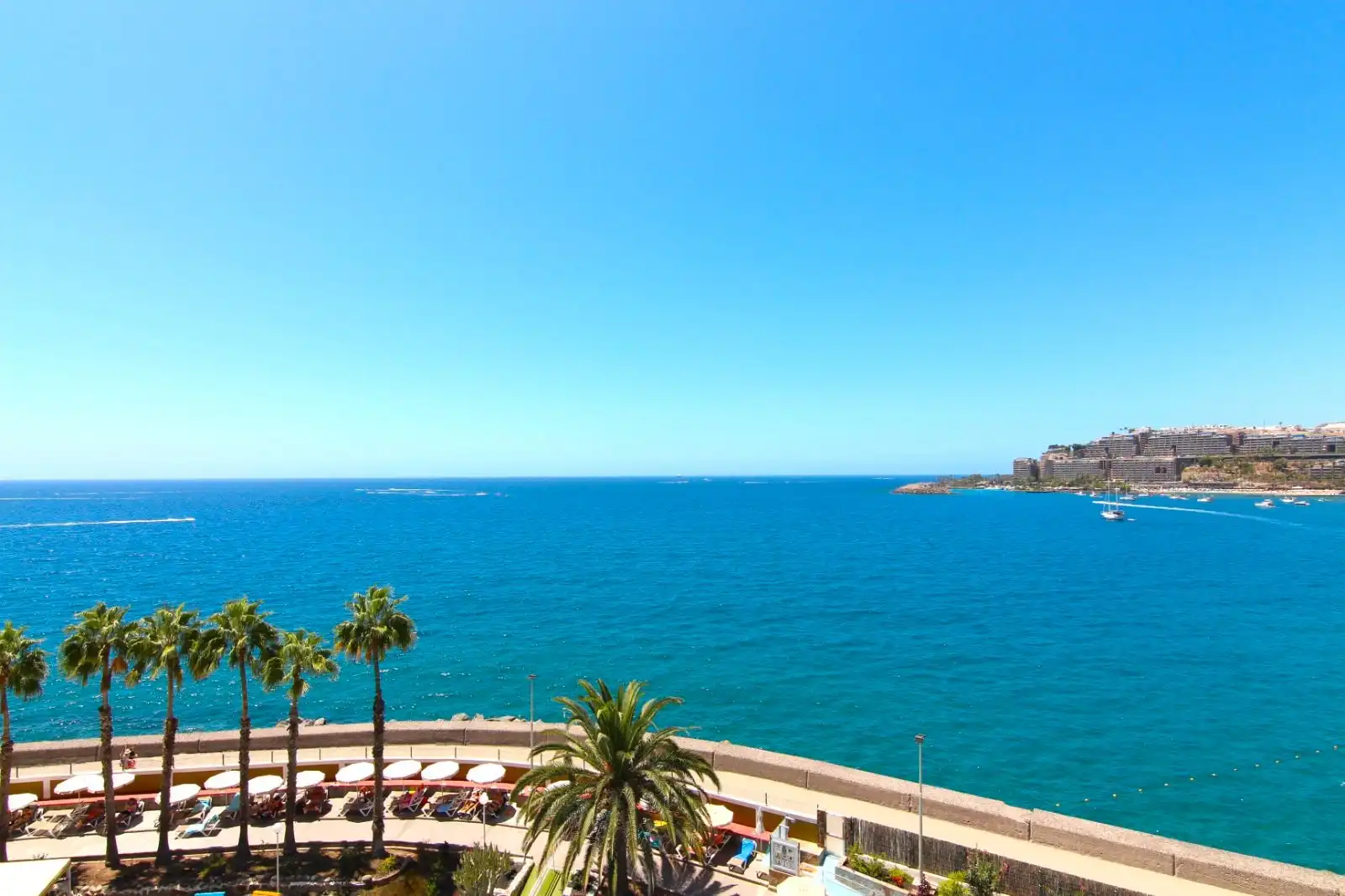 Vista exterior de Piso de alquiler en Mogán con Terraza, Amueblado y Microondas