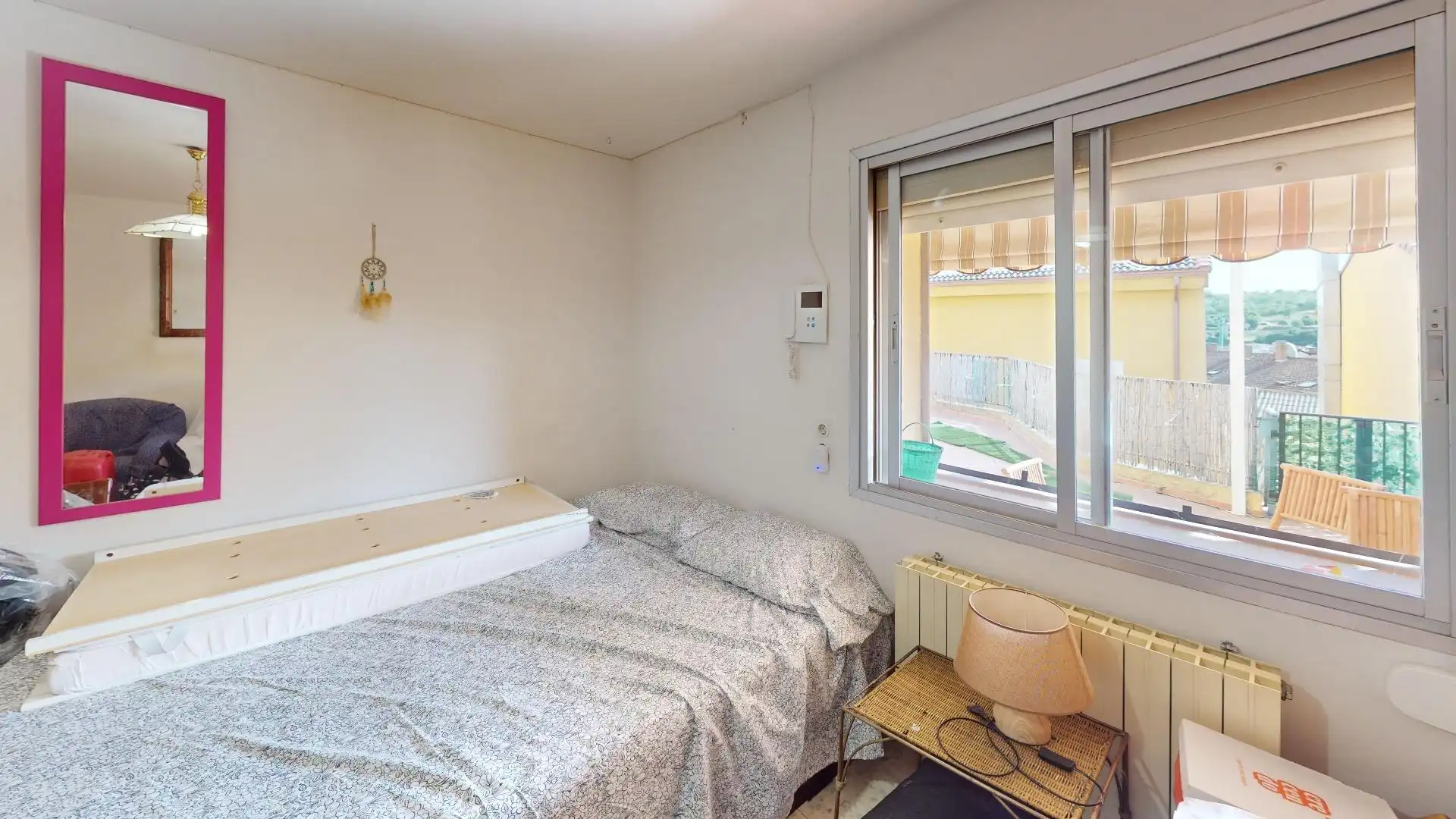 Habitación de Casa o chalet en venta en El Molar (Madrid) con Aire acondicionado, Calefacción y Jardín privado