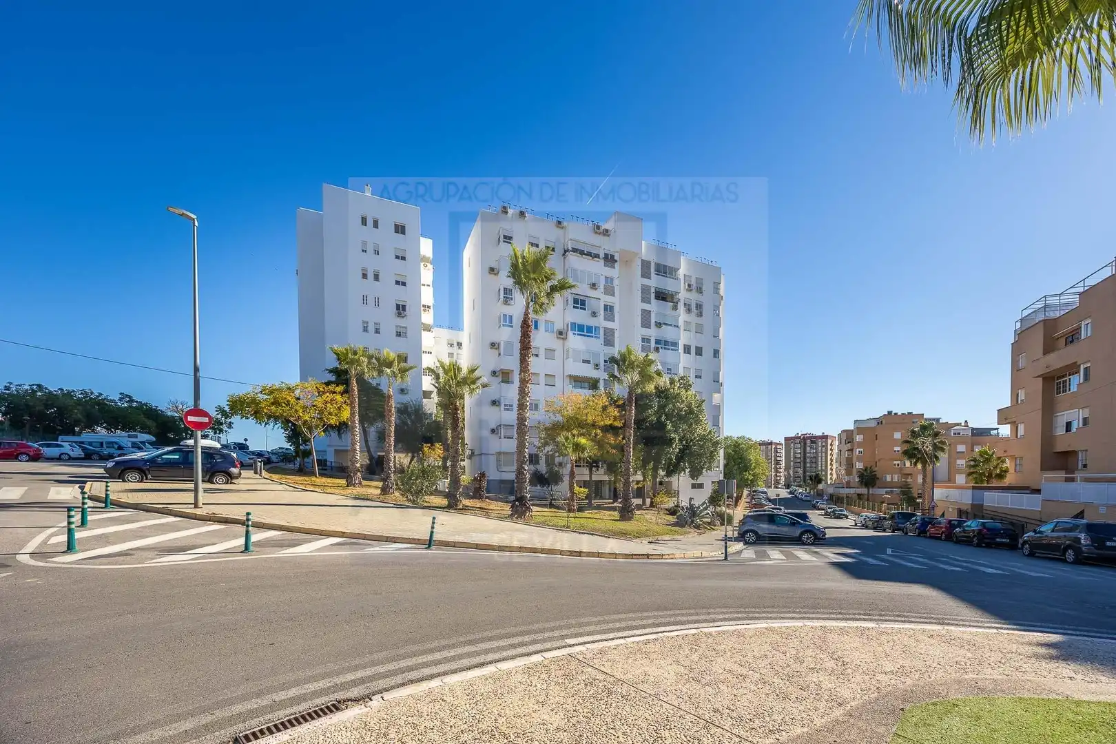 Vista exterior de Piso en venta en Camas con Aire acondicionado y Terraza