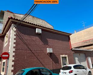 Exterior view of House or chalet for sale in  Zaragoza Capital  with Heating, Storage room and TV