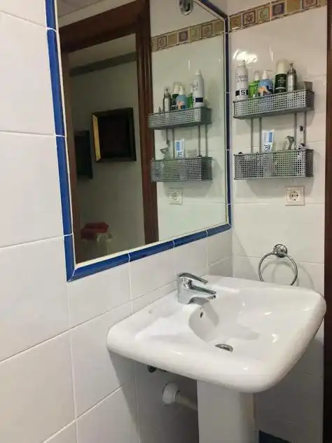 Bany de Pis en venda en Linares amb Aire condicionat i Calefacció