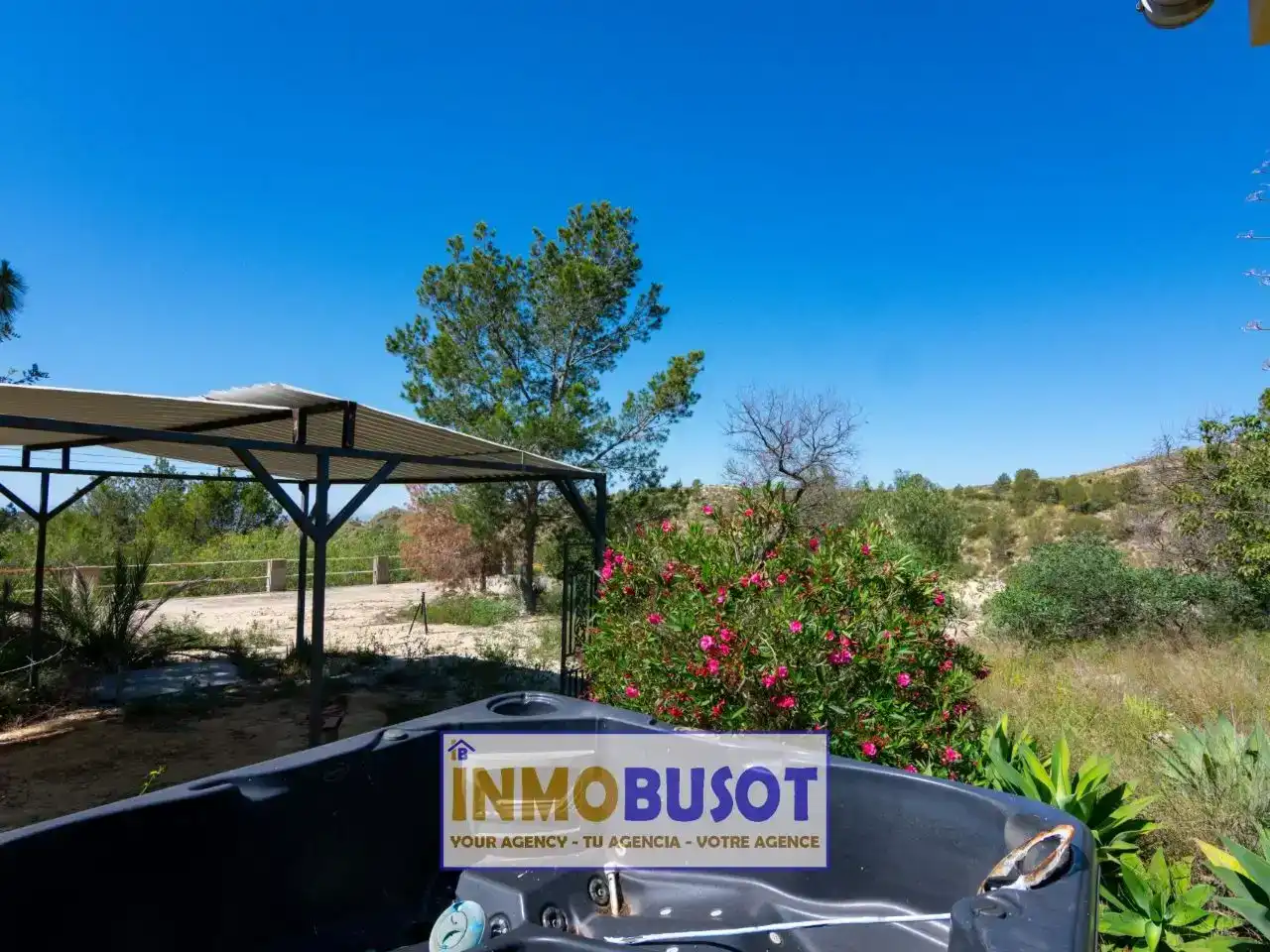 Casa o xalet en venda en Busot