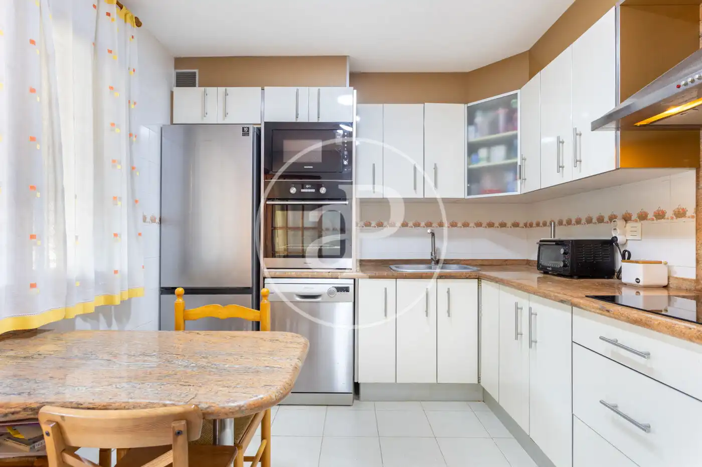 Cocina de Casa o chalet en venta en El Puig de Santa Maria con Aire acondicionado, Calefacción y Jardín privado