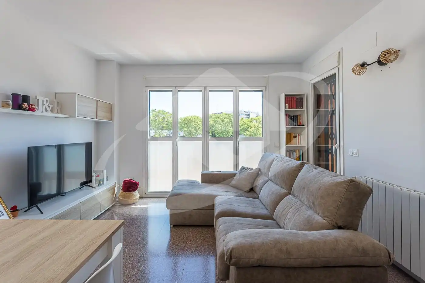 Living room of Flat for sale in Sabadell  with Heating, Terrace and Storage room
