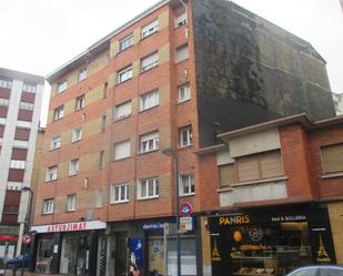 Vista exterior de Pis en venda en Gijón 