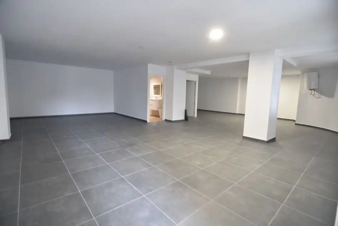 Local comercial en alquiler en Urazandi Kalea