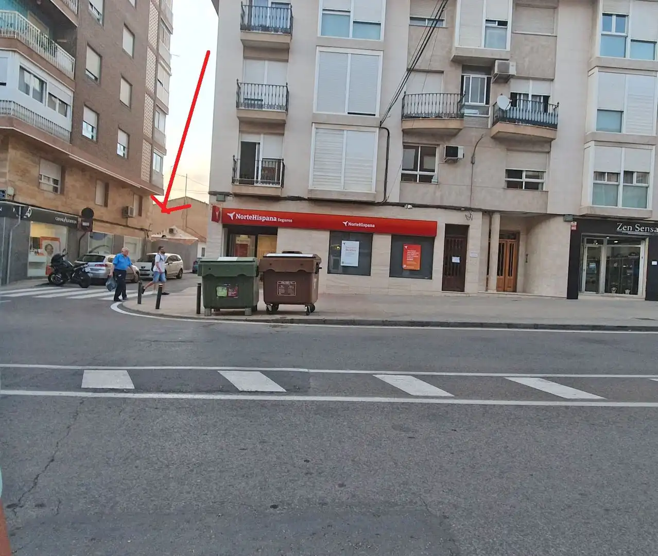 Immobili singolari in vendita a Avenida José Martinez González