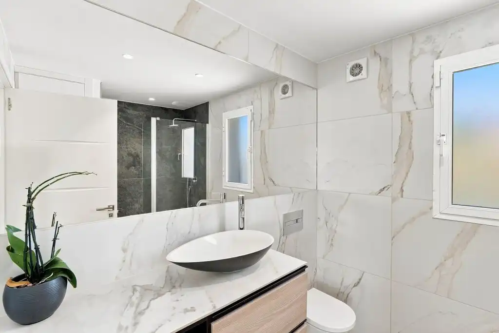 Chalet con piscina en venta en Hipódromo - Cerrado del Águila, imagen 17