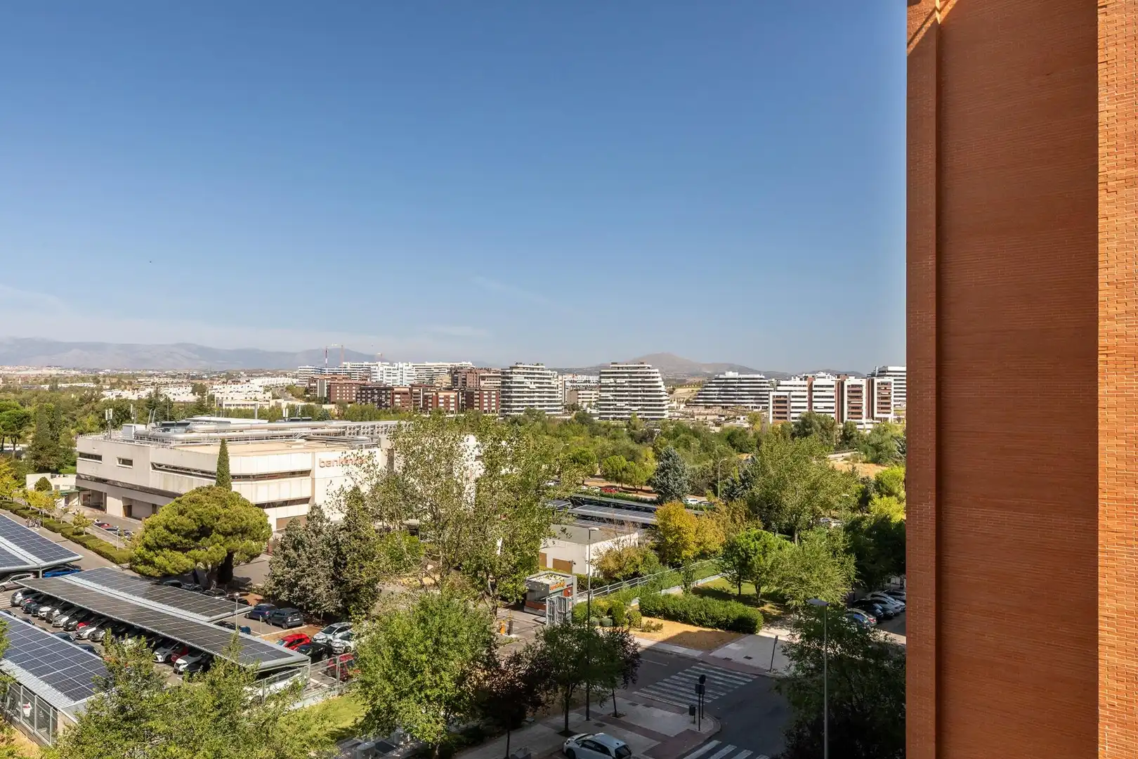 Vista exterior de Pis en venda en Tres Cantos amb Aire condicionat, Calefacció i Traster