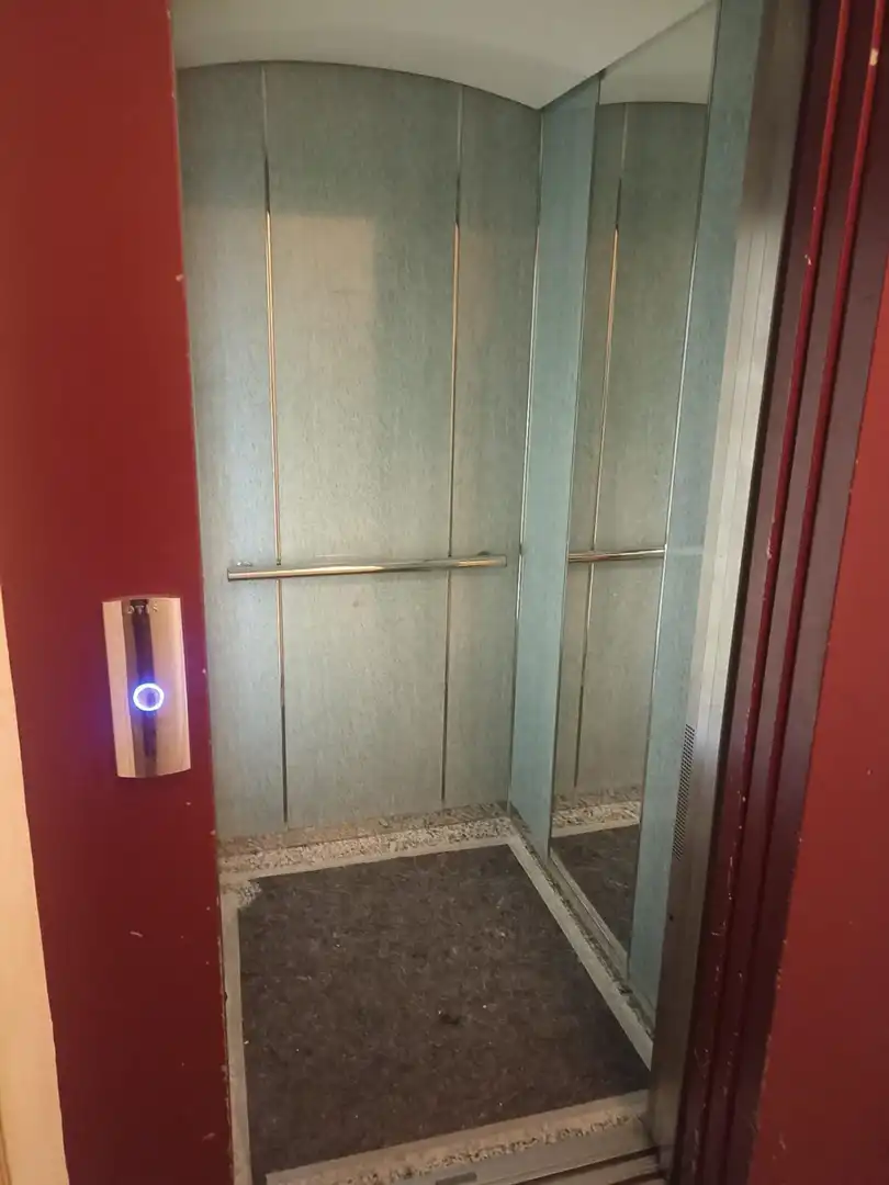 Piso con ascensor en venta en Calle VALDELACALZADA 4, imagen 15