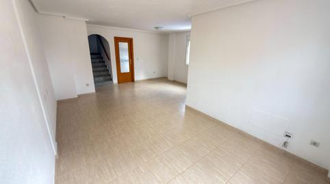 Foto 5 von Haus oder Chalet zum Verkauf in Calle Gijon de, 147, Rojales, Alicante