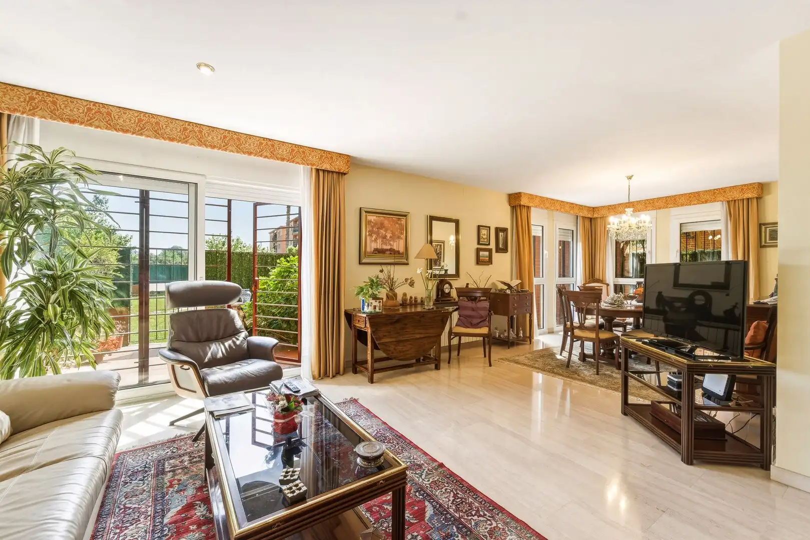 Wohnzimmer von Maisonette zum Verkauf in Lloret de Mar mit Heizung, Terrasse und Abstellraum