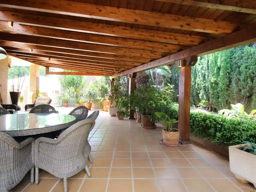 Terraza de Casa o chalet en venta en Chiva con Aire acondicionado, Calefacción y Amueblado