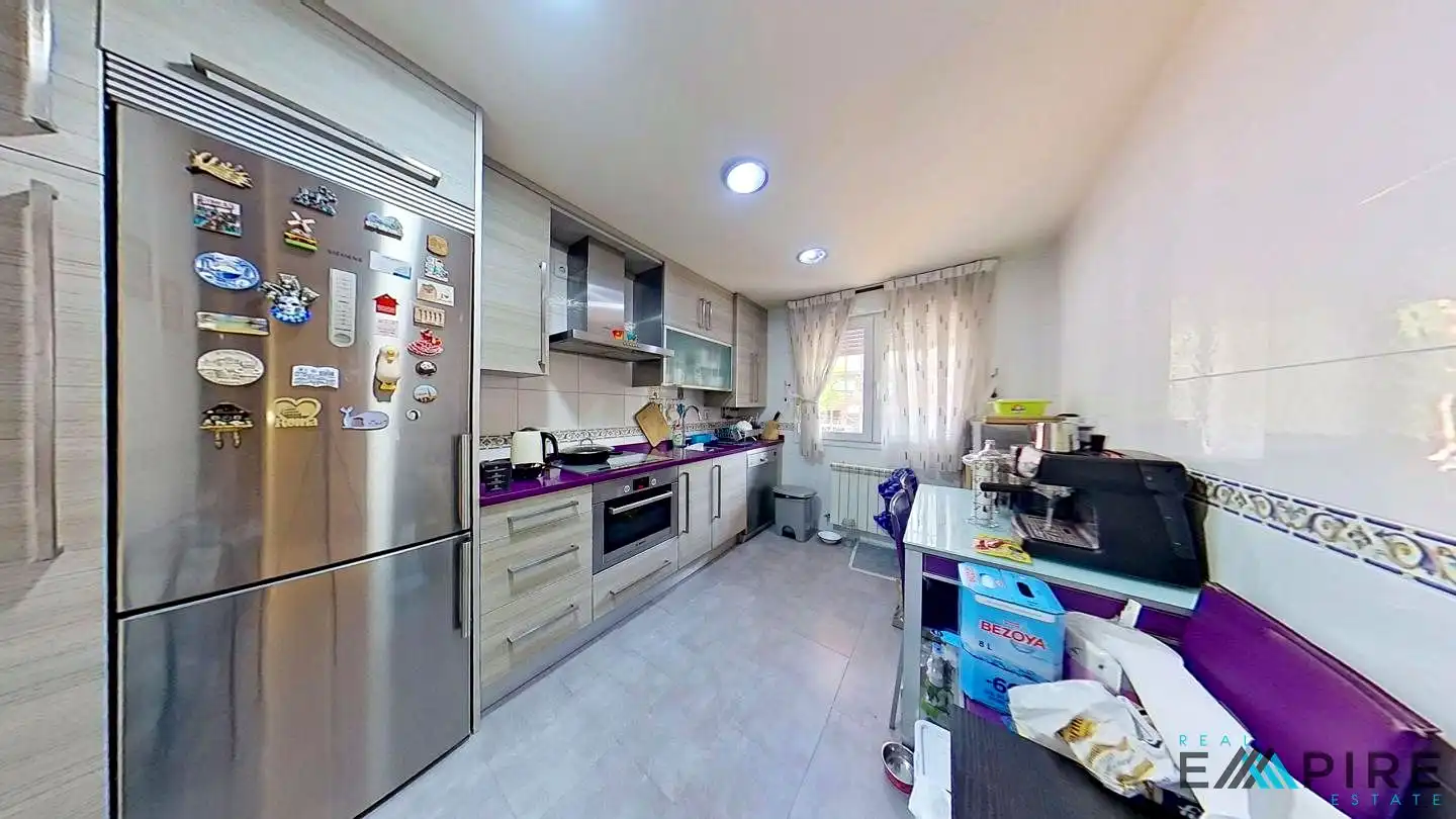 Cocina de Casa adosada en venta en Valdemoro con Aire acondicionado, Calefacción y Amueblado