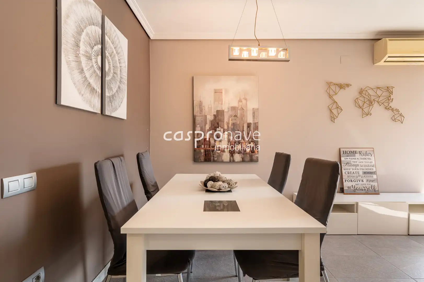 Comedor de Piso en venta en Oeste