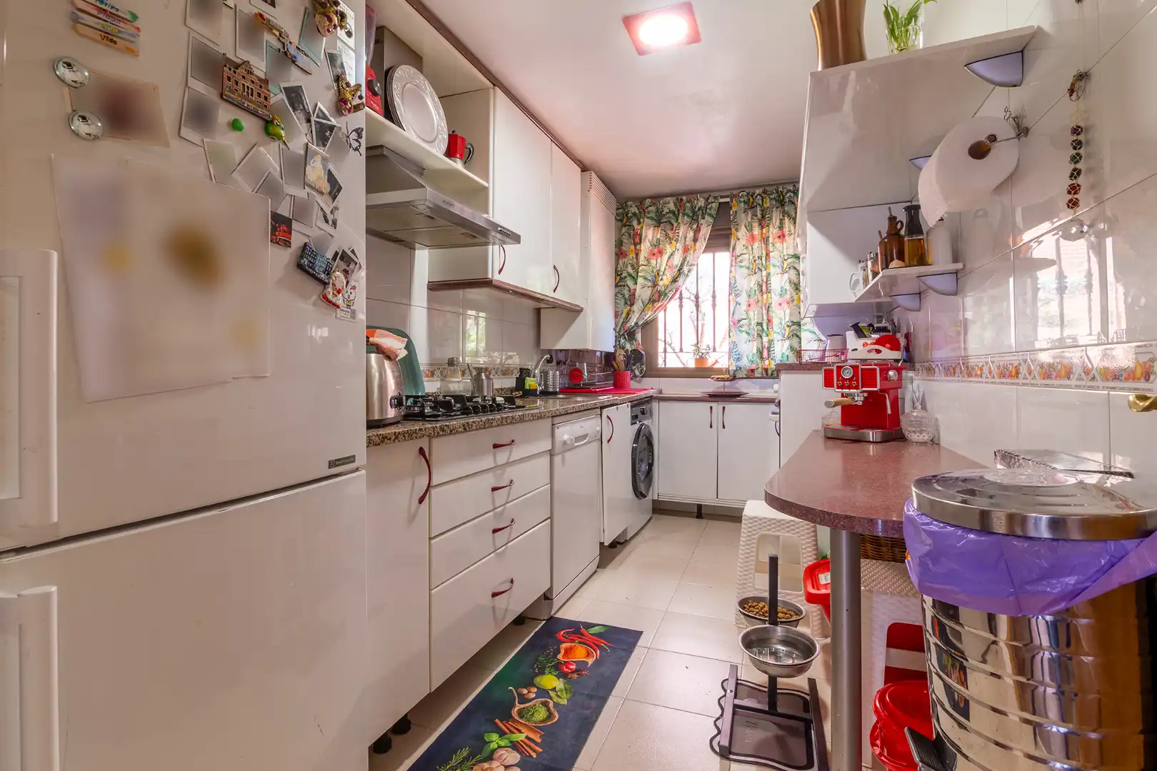 Kitchen of Ground floor for sale in Alcorcón  with Heating, Private garden and Parquet flooring
